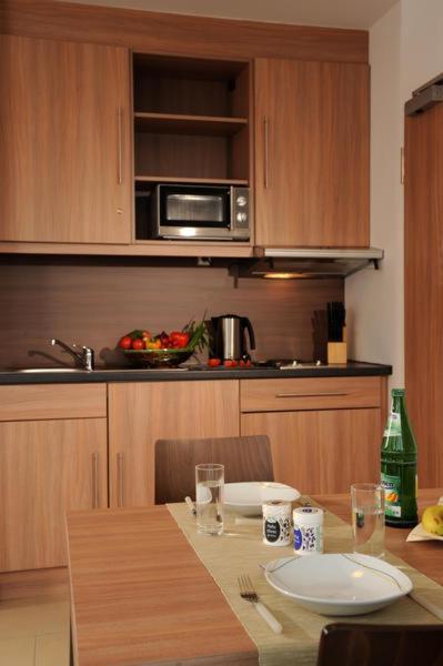 Sleep In - Bielefeld Boardinghouse Aparthotel ภายนอก รูปภาพ